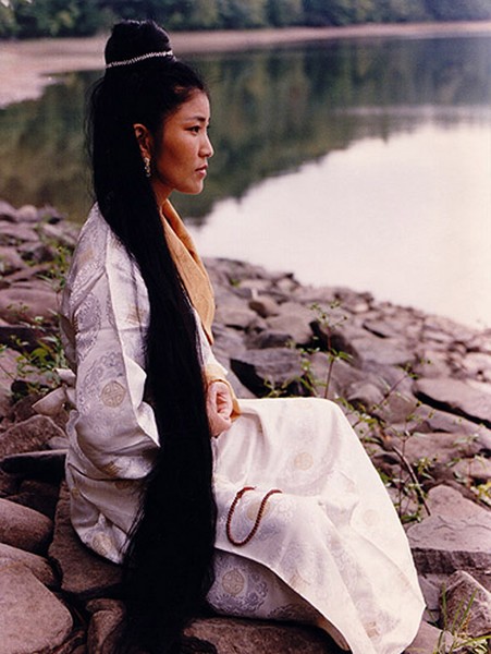 Tibetan singer Yungchen Lhamo